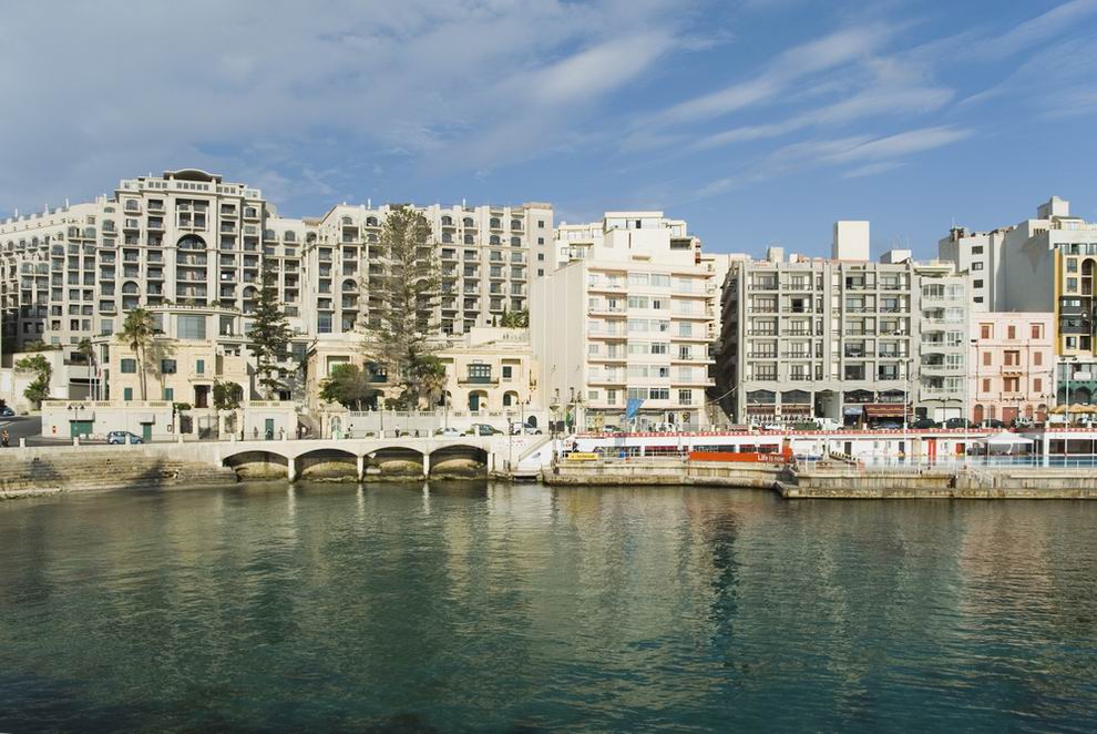 Balluta bay Málta